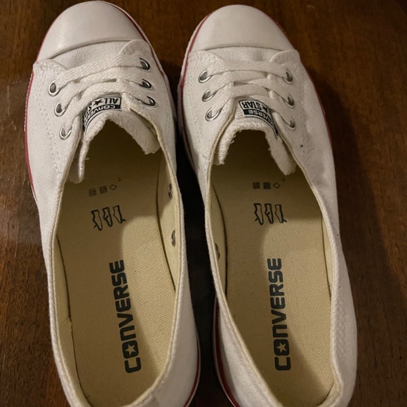 NWB CONVERSE SNEAKERS - Picture 3 of 4